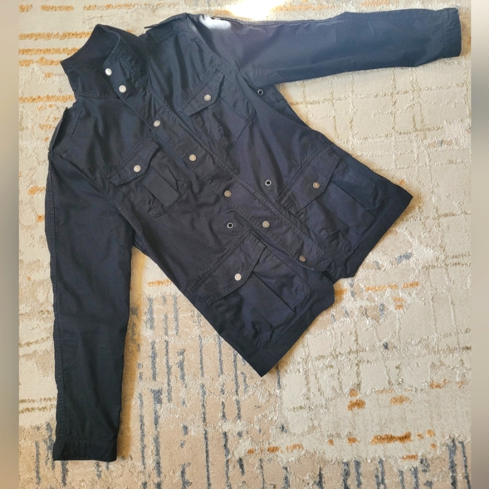 H&M | Adjustable Black 00s Jacket